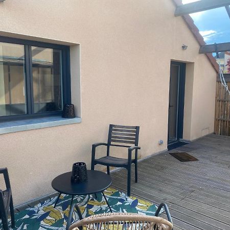 Loft Avec Terrasse Pour 4 Pers A 3Km Du Circuit Avec Garage Au Calme Apartment Le Mans Bagian luar foto